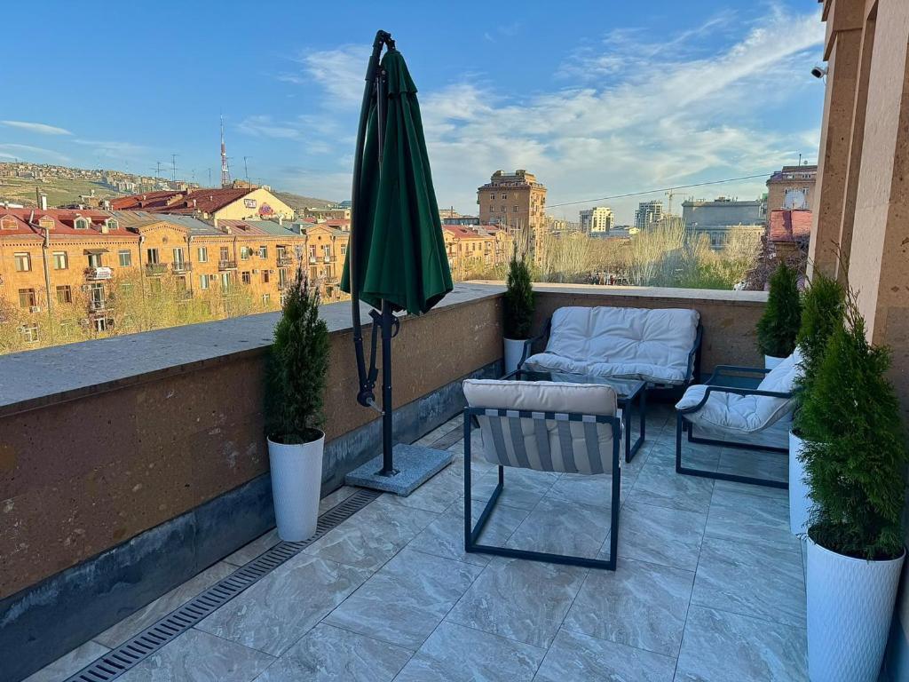 Touch The Sky Apartment Erevan Exterior foto